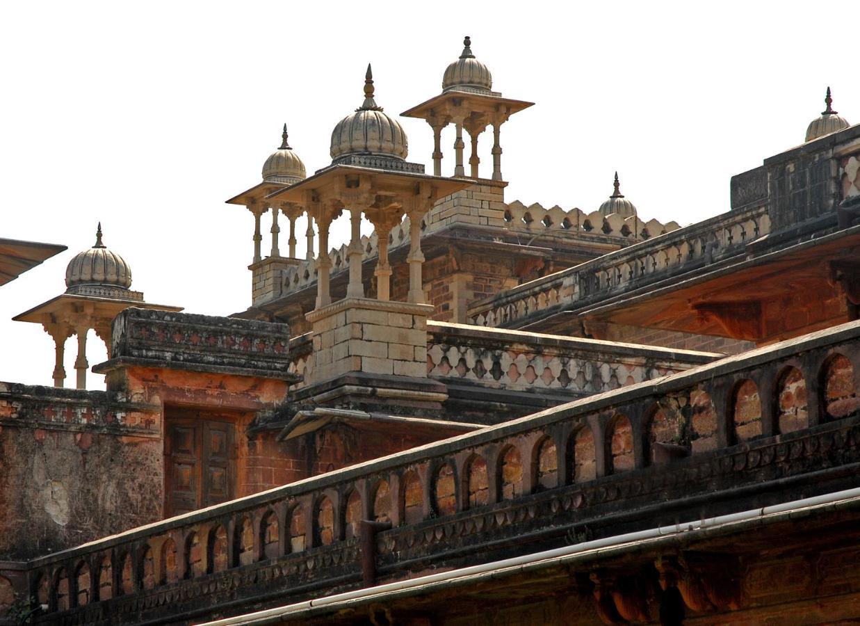 Welcomheritage Umed Bhawan Palace Kota  Exterior photo